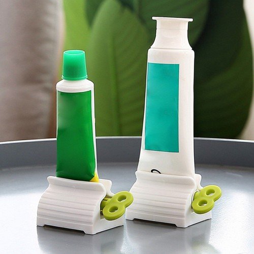 Rolling Tube Toothpaste Squeezer Vertical Toothpaste Seat Manual Rotate Toothpaste Dispenser for Bathroom