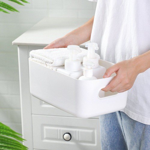 Plastic Storage Basket Desktop Portable Plastic Kitchen Refrigerator Basket Bathroom Desktop Storage Box Snack Cosmetic Organizing Box for Cabinet Office